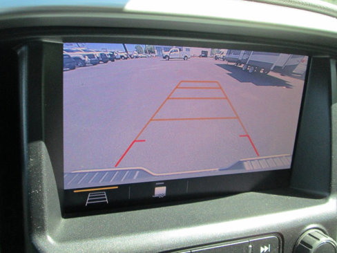 Used 2020 Chevrolet Colorado LT w/ Safety Package image 17