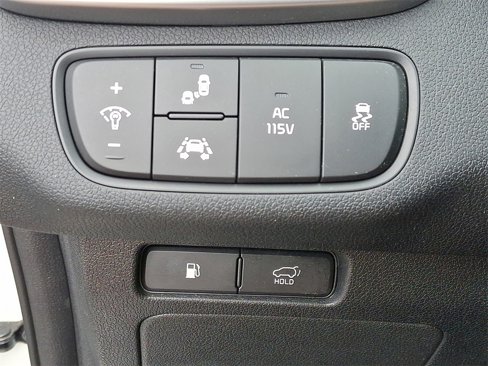 Used 2019 Kia Sorento SX image 26