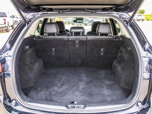 Used 2018 MAZDA CX-5 Touring w/ Preferred Equipment Package image 16