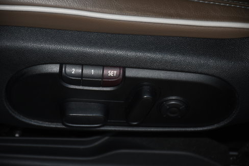 Used 2020 MINI Cooper Countryman S w/ Premium Package image 12