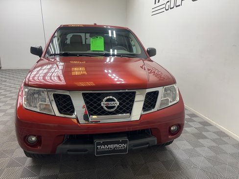 Used 2015 Nissan Frontier SV w/ SV Value Truck Package image 9