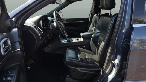 Used 2019 Jeep Grand Cherokee Limited w/ Luxury Group II image 13