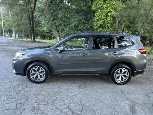 Certified 2021 Subaru Forester Premium image 5