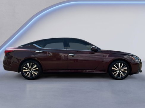 Used 2023 Nissan Altima 2.5 SL image 4