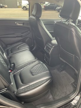 Used 2024 Ford Edge Titanium image 17