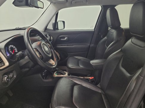 Used 2016 Jeep Renegade Limited image 17