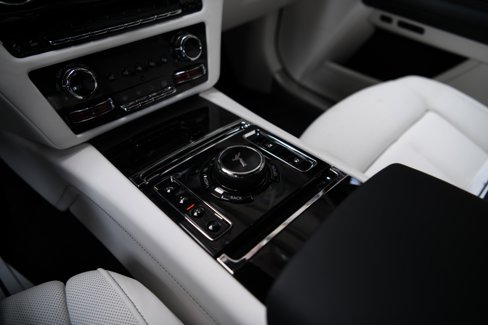 New 2025 Rolls-Royce Ghost image 19