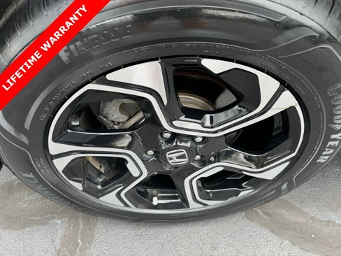Used 2018 Honda CR-V Touring image 10