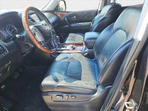 Used 2015 INFINITI QX80 4WD w/ Deluxe Technology Package image 13