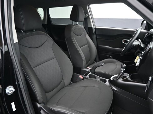 Used 2019 Kia Soul image 27