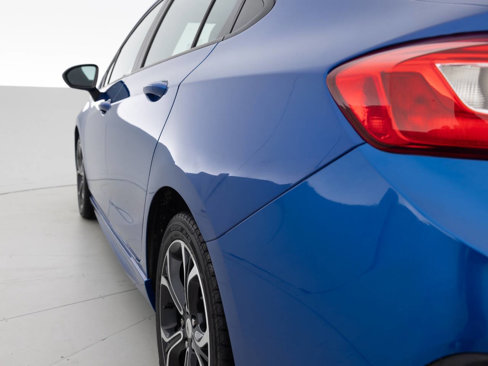 Used 2019 Chevrolet Cruze LT w/ Convenience Package image 13