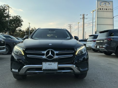Used 2016 Mercedes-Benz GLC 300 4MATIC image 2