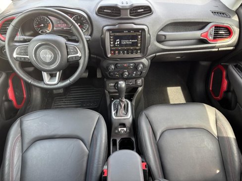 Used 2023 Jeep Renegade Trailhawk w/ Trailhawk Elite Group image 14