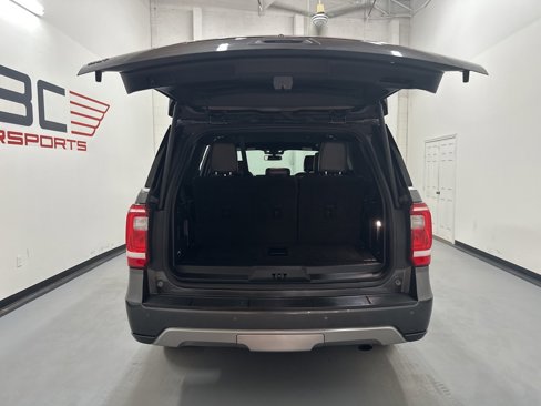 Used 2018 Ford Expedition XLT w/ Equipment Group 202A image 17