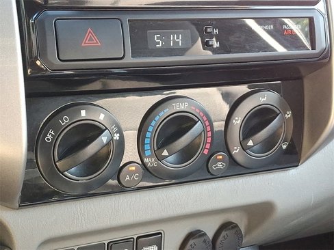 Used 2014 Toyota Tacoma 4x4 Access Cab V6 image 21