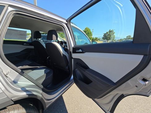 New 2025 Volkswagen Taos S image 13