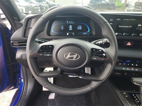 New 2025 Hyundai Elantra Sport image 17