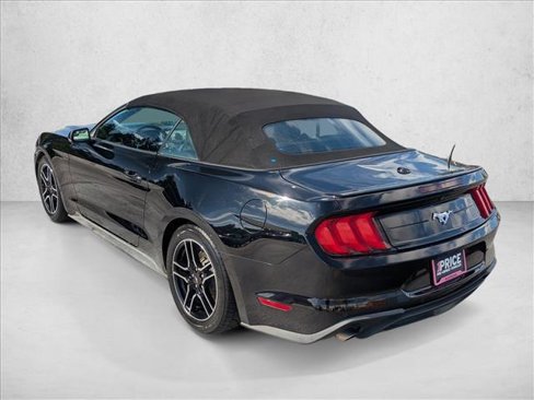 Used 2019 Ford Mustang Premium image 7
