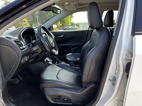 Used 2021 Jeep Compass Limited w/ Sun and Sound Group image 8