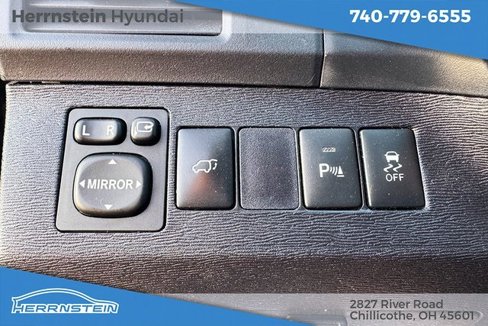 Used 2015 Toyota Venza Limited image 18