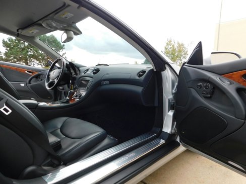 Used 2007 Mercedes-Benz SL 550 image 17