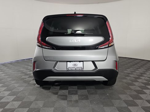 Used 2023 Kia Soul LX w/ Option Group 015 image 9