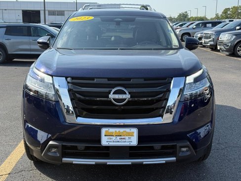 Used 2023 Nissan Pathfinder SL w/ SL Premium Package image 9