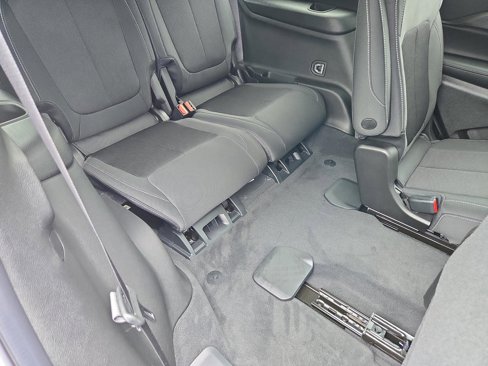 New 2025 Jeep Grand Cherokee L Laredo w/ Luxury Tech Group I image 65