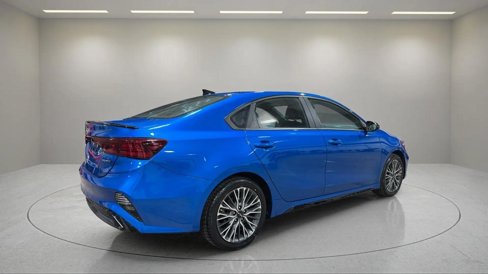 Used 2022 Kia Forte GT-Line image 3