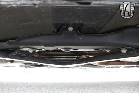Used 2005 Ford Thunderbird 50th Anniversary image 11