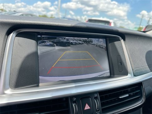 Certified 2020 Kia Optima Premium image 21