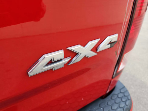 Used 2013 RAM 1500 Express image 40