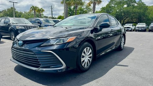 Used 2022 Toyota Camry LE image 15