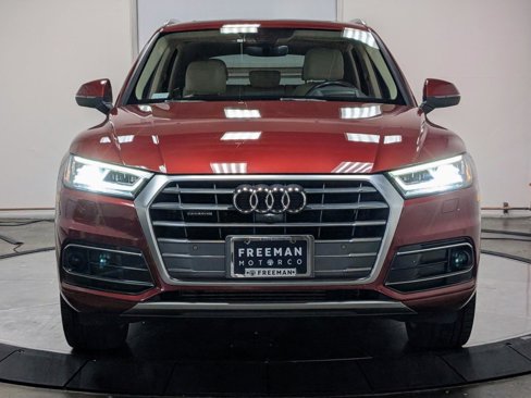 Used 2018 Audi Q5 Prestige w/ Prestige Package image 3