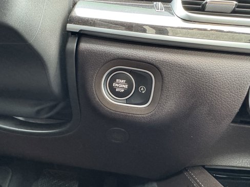 Certified 2020 Mercedes-Benz GLE 450 4MATIC image 20
