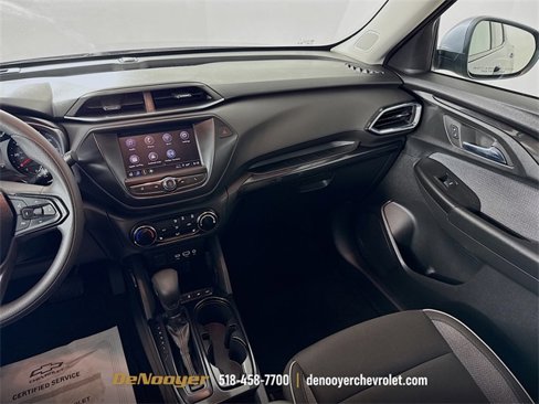Used 2022 Chevrolet TrailBlazer LT image 23