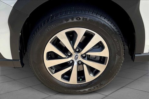 Used 2023 Subaru Outback Premium image 10