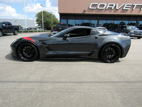 Used 2019 Chevrolet Corvette Grand Sport w/ Grand Sport Heritage Package image 9