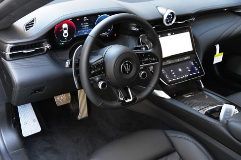 Used 2024 Maserati GranTurismo Modena image 9
