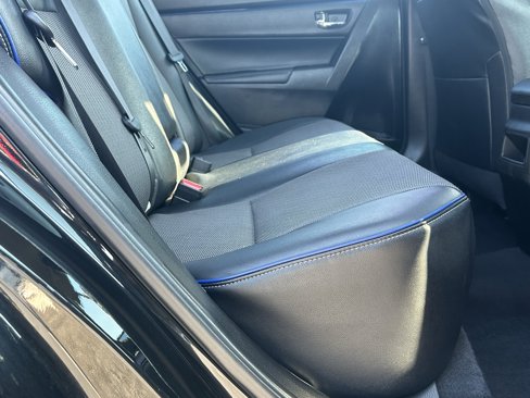 Used 2018 Toyota Corolla L image 17