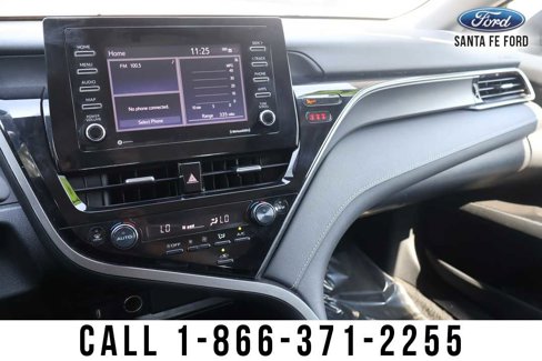 Used 2024 Toyota Camry SE image 42