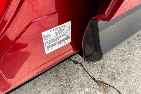 Used 2022 Ford Edge Titanium image 31