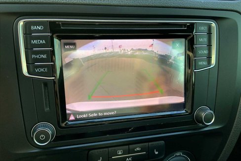 Used 2017 Volkswagen Jetta SE image 25