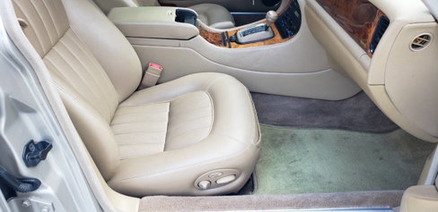 Used 1995 Jaguar XJ6 image 21