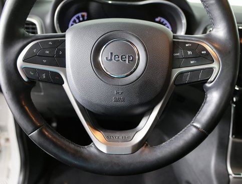 Used 2021 Jeep Grand Cherokee Laredo X image 13