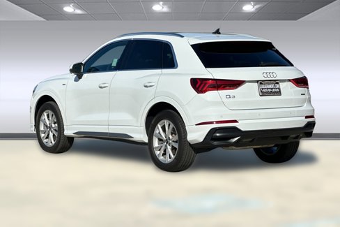 Used 2022 Audi Q3 2.0T Premium image 3
