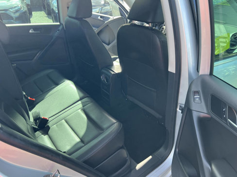 Used 2017 Volkswagen Tiguan Wolfsburg Edition image 13