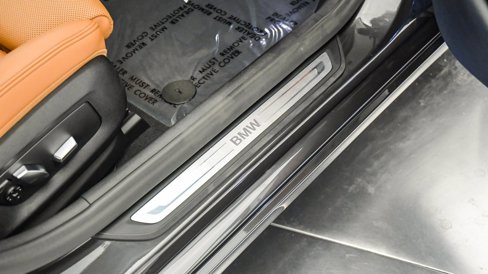 Certified 2022 BMW 530e w/ Executive Package image 17