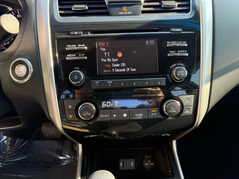 Used 2014 Nissan Altima 2.5 SV image 26