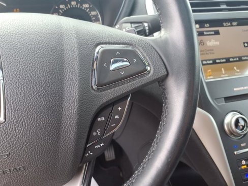 Used 2019 Lincoln MKC Reserve w/ MKC Technology Package image 16
